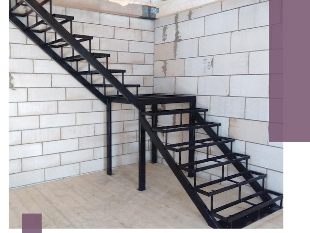 Лестницы на металлокаркасе под ключ в Каменске-Уральском — изготовление и монтаж