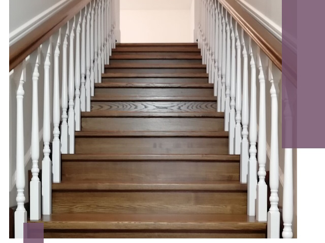 Лестницы из ясеня на заказ в Каменске-Уральском — изготовление и монтаж