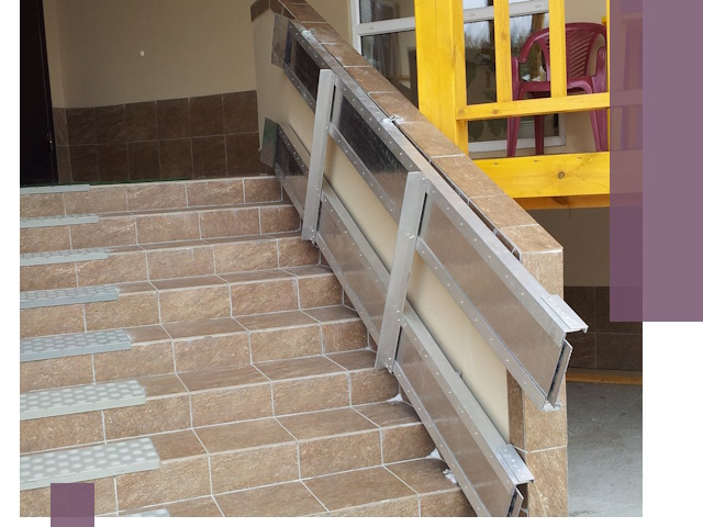 Откидные пандусы под ключ в Каменске-Уральском — монтаж и демонтаж