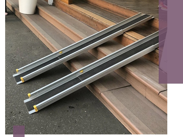 Телескопические пандусы под ключ в Каменске-Уральском — изготовление и монтаж