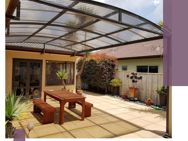 Навесы во двор под ключ в Каменске-Уральском — изготовление и монтаж