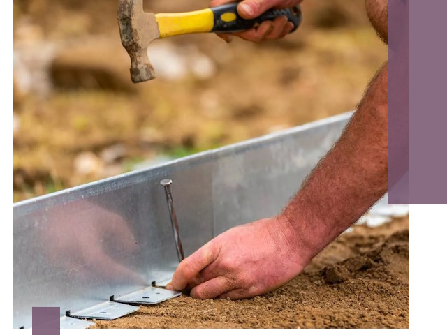 Монтаж металлических бордюров в Каменске-Уральском быстро и качественно